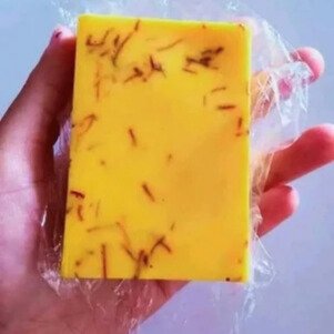 হ্যান্ডমেড রিয়েল মিল্ক বার সাবান